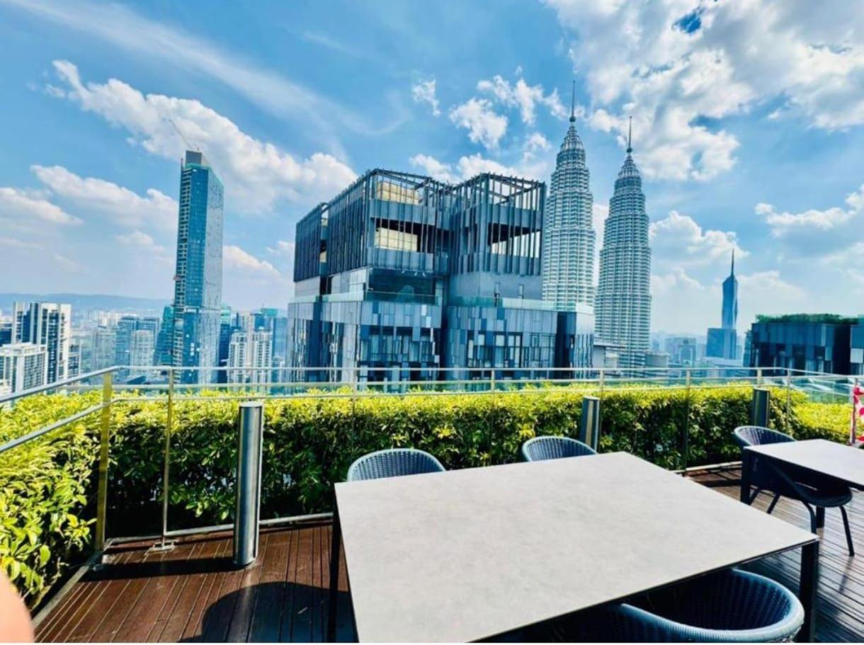 Pangsapuri Rooftop Pool Klcc Star